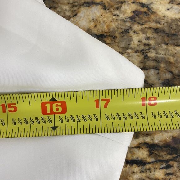 Donna Ricco New York White Sleeveless Mini Dress with Feather Hem - Picture 9 of 10